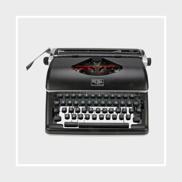 Royal Classic Typewriter | Black
